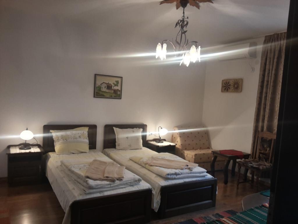 Keremidchieva Kushta Guest House Sandanski Quarto foto